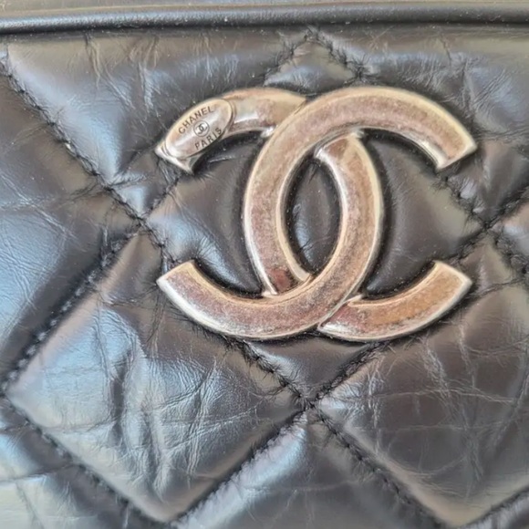 Auth CHANEL Trendy CC Bowler Lambskin Handbag Crossbody Large - Picture 7 of 15